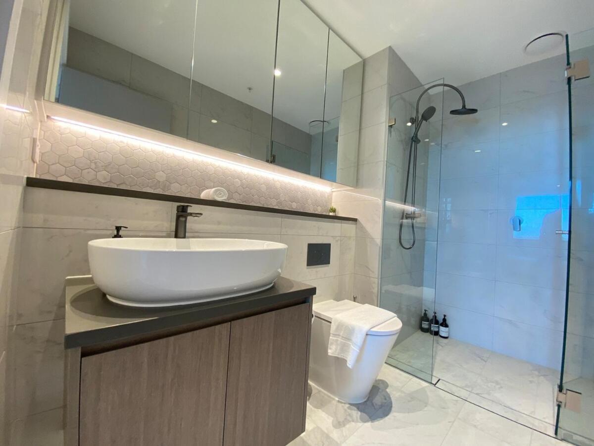 Kozyguru Rhodes Modern 2bed Parking& Views